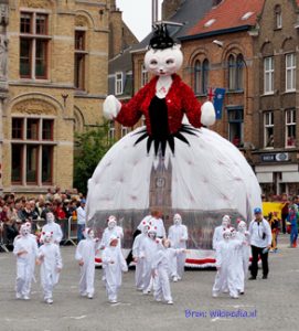 Jaarlijks is de Kattenstoet in Ieper