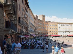 Piazza del Campo l