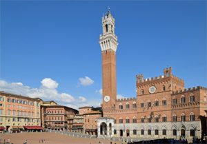 Piazza del Campo r